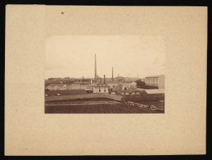 Undici vedute dello stabilimento Pirelli di via Ponte Seveso