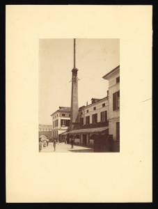 Undici vedute dello stabilimento Pirelli di via Ponte Seveso