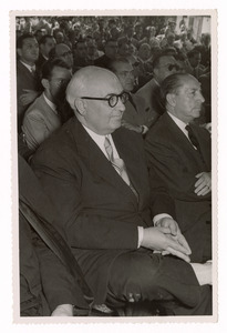 Un momento della cerimonia per il cinquantenario dello stabilimento Pirelli di Villanueva y Geltr&uacute;