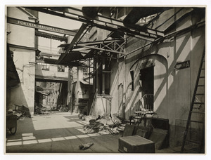 Sede - Magazzino Entrata - Officina Meccanica