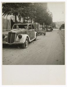 Sede - Alcune autovetture distrutte