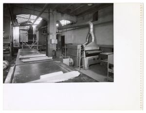 Lavorazione foglie - placche/gomme da cancellare - rivestimenti/lavorazione nastri trasportatori/cinghie - cinghiette - accessori per macchine tessili