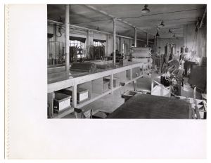 Lavorazione foglie - placche/gomme da cancellare - rivestimenti/lavorazione nastri trasportatori/cinghie - cinghiette - accessori per macchine tessili