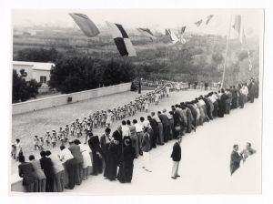 1947 31 agosto/n 35 foto inaugurazione della colonia marina di Pietraligure, fatta dal Dr Alberto Pirelli + 1 sfuocata (scudetto)