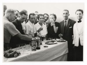 1947 31 agosto/n 35 foto inaugurazione della colonia marina di Pietraligure, fatta dal Dr Alberto Pirelli + 1 sfuocata (scudetto)