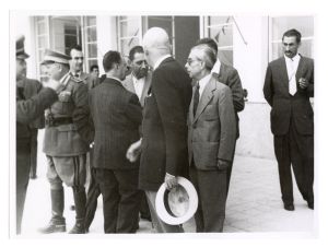 1947 31 agosto/n 35 foto inaugurazione della colonia marina di Pietraligure, fatta dal Dr Alberto Pirelli + 1 sfuocata (scudetto)