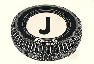 Pubblicità del pneumatico Cinturato Pirelli - Giappone