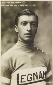 Giovanni Brunero con maglia della squadra Legnano