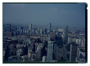 Veduta aerea dall'area di via Pisani: sono visibili il Centro Pirelli, la Stazione Centrale e le torri Galfa e Breda