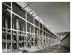 La costruzione della nuova mensa impiegati a Bicocca. Febbraio 1956