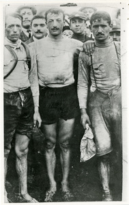 Il corridore ciclista Luigi Ganna (1883-1957) nel 1909, anno in cui vinse la prima edizione del Giro d'Italia