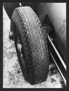 Pneumatico da corsa &#34;Pescara&#34; utilizzato al Gran Premio di Germania del 1952