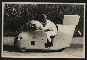 The motorcycle racer and engineer Piero Taruffi on a Gilera Rondine