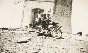 Escursione motociclistica sul Monte Cimone nel 1939
