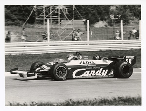 Il pilota Derek Warwick su Toleman-Hart n. 36