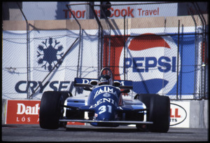 Il pilota Jean-Pierre Jarier su Osella-Ford Cosworth n. 31 equipaggiata con pneumatici Pirelli