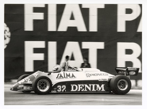 Il pilota Riccardo Paletti su Osella-Ford Cosworth n. 32