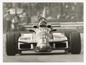 Il pilota Jean-Pierre Jarier su Osella-Ford Cosworth n. 31