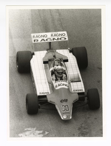 Il pilota Mauro Baldi nel 1982