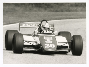 Il pilota Chico Serra su Fittipaldi-Ford Cosworth n. 20
