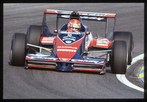 Il pilota Bruno Giacomelli su Toleman-Hart n. 36
