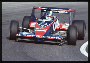 Il pilota Derek Warwick su Toleman-Hart n. 35