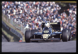 Il passaggio di Nigel Mansell su Lotus-Renault n. 12