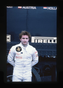Ritratto del pilota Elio De Angelis