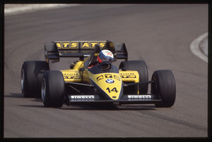 Il pilota Manfred Winkelhock su ATS-BMW n. 14