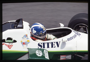 Il pilota Jonathan Palmer su RAM-Hart n. 10