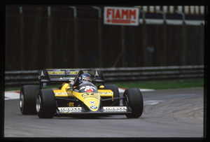 Il pilota Gerhard Berger su ATS-BMW n. 31