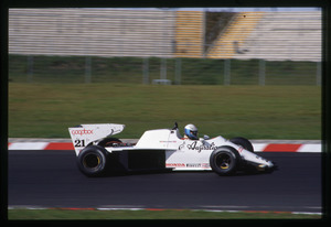 Il pilota Mauro Baldi su Spirit-Hart n. 21