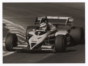 Prove in Portogallo per collaudare la Brabham-BMW gommata Pirelli