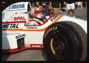 Piercarlo Ghinzani al box Osella
