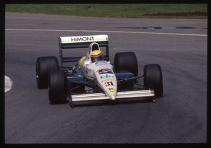 Il pilota Roberto Moreno (n. 31) su Coloni-Ford