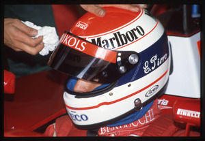 Il casco del pilota Emanuele Pirro (Dallara)