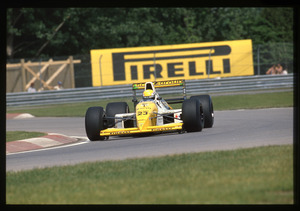 Il pilota Pierluigi Martini  (n.23) su Minardi-Ford gommata Pirelli