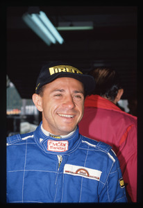 Il pilota Roberto Moreno (n.33) della EuroBrunn-Judd