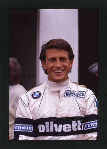 Il pilota Fran&ccedil;ois Hesnault  (n.8) della scuderia Brabham