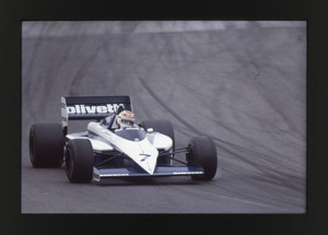Il pilota Nelson Piquet (n.7) su Brabham-BMW gommata Pirelli