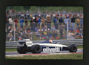 Il pilota Nelson Piquet (n.7) su Brabham-BMW gommata Pirelli