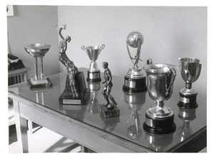 I trofei vinti dalla squadra di calcio del Centro Sportivo Pirelli, tra i quali l'Oscar del calcio