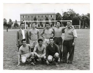La squadra della Sapsa, vincitrice del torneo di calcio della Coppa Polisportiva