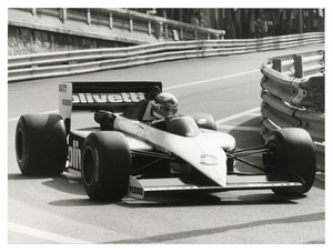 Fran&ccedil;ois Hesnault sulla Brabham BT 54 numero 8