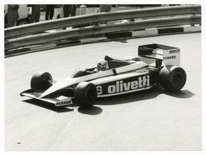 Fran&ccedil;ois Hesnault sulla Brabham BT 54 numero 8