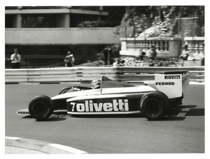 Fran&ccedil;ois Hesnault sulla Brabham BT 54 numero 8