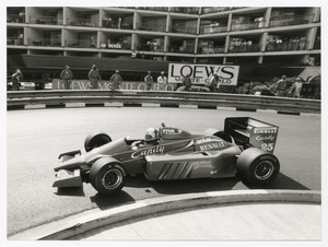 Andrea de Cesaris su Ligier JS 25 numero 25