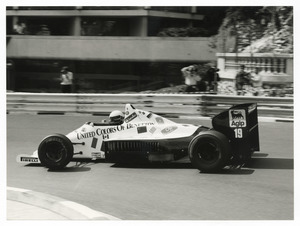 Teo Fabi su Toleman TG 185 numero 19
